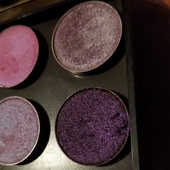 ⚠️SOLD⚠️ 9 ABH & MUG Single Eyeshadows Bundle - Picture 6 of 8